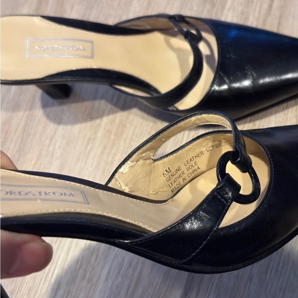 Nordstrom vintage Black slip on kitten heels - Picture 3 of 7